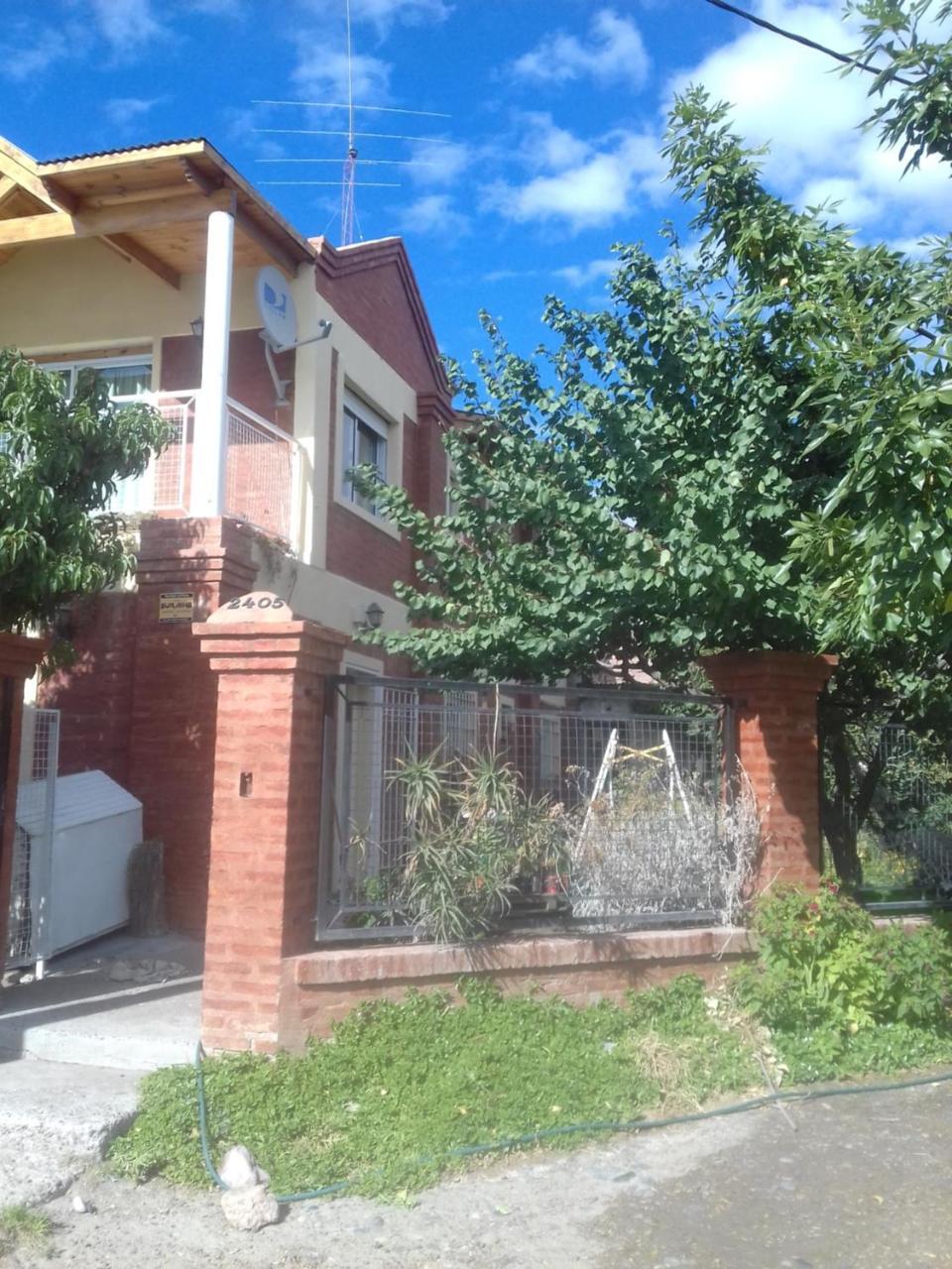 Hotel Casa de Franchesca Trelew Exterior foto
